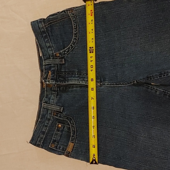Rockies Relaxed Natural Rise Jeans - Picture 14 of 15